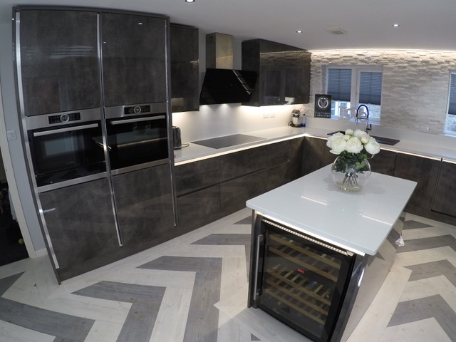 BARRY – WREN KITCHEN