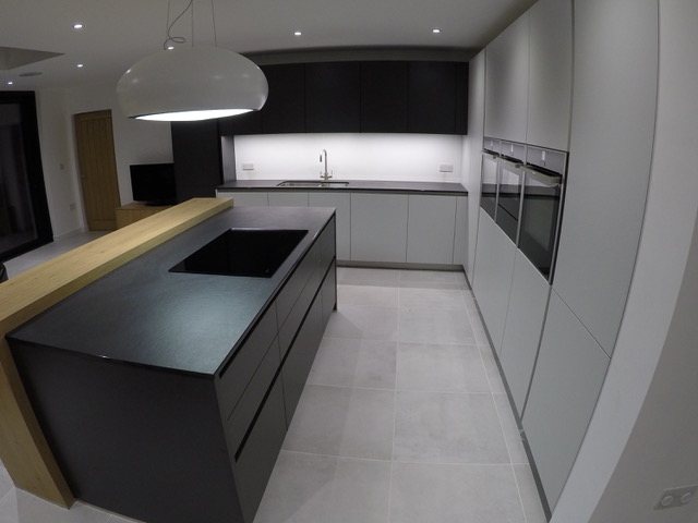 LISVANE – SCHULLER KITCHEN